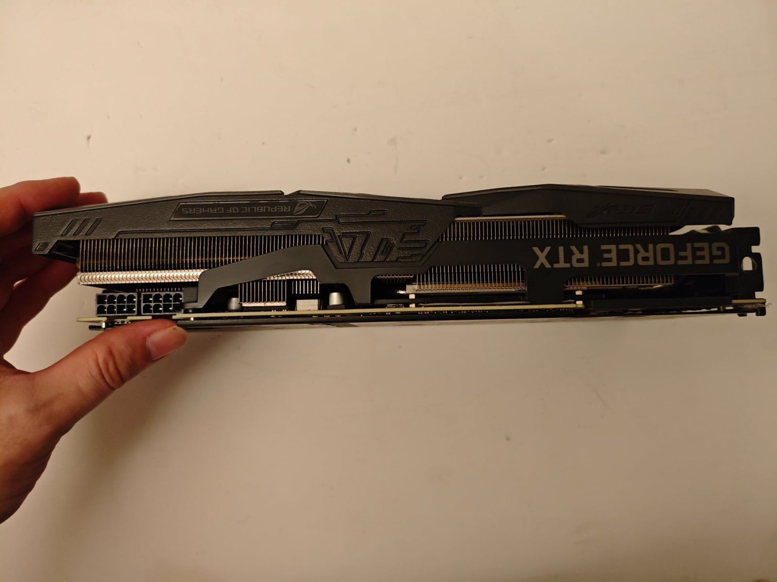 ASUS ROG Strix NVIDIA RTX 2080 3