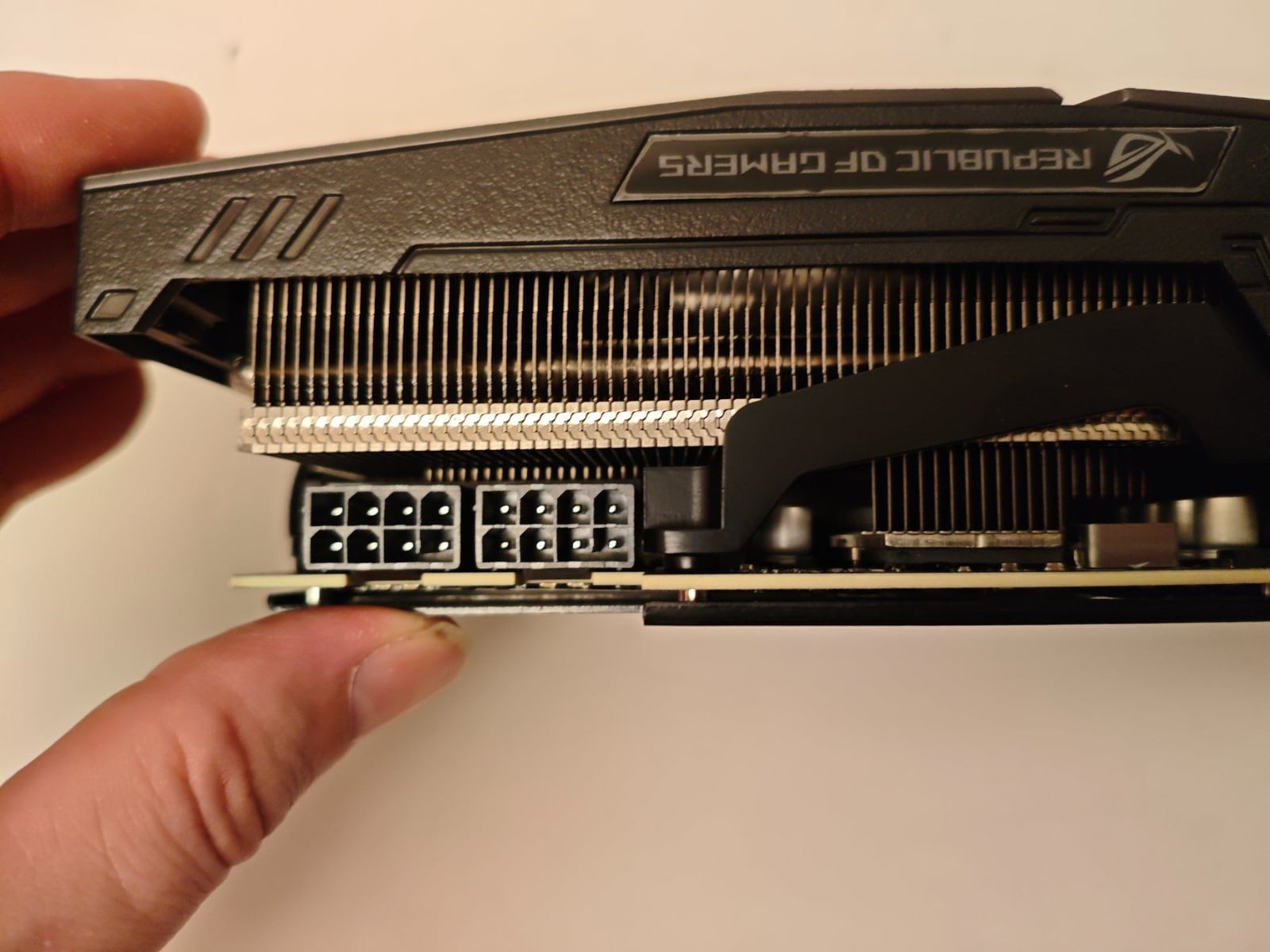ASUS ROG Strix NVIDIA RTX 2080 4