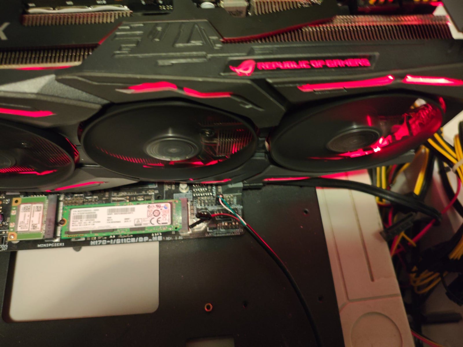 ASUS ROG Strix NVIDIA RTX 2080 5